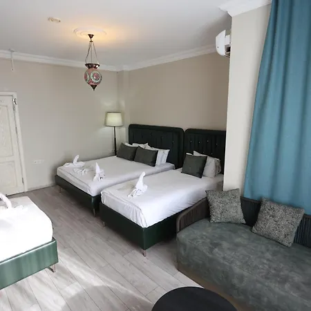 Hostel Cheers Lighthouse Isztambul