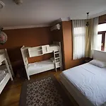 치어스 라이트하우스 호스텔 이스탄불