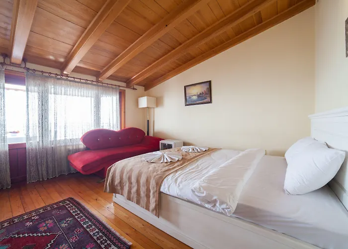 Cheers Lighthouse Hostel Istanbul