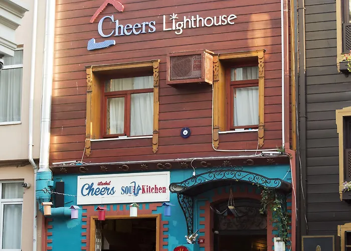 Hostel Cheers Lighthouse Istanbul