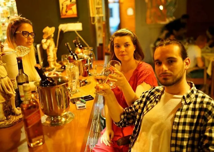 Cheers Lighthouse * Istambul