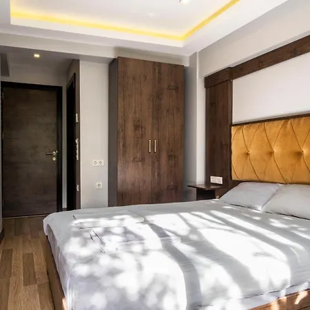 Cheers Lighthouse * İstanbul