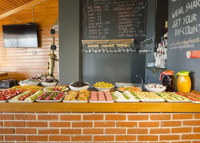 Cheers Lighthouse * Istanbul