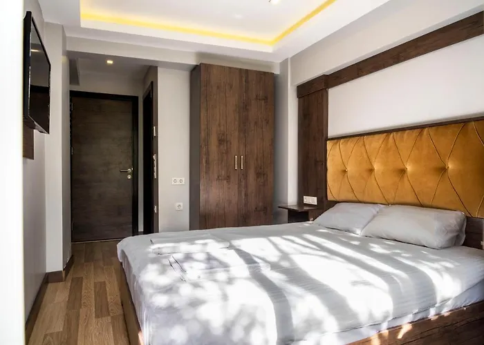 Cheers Lighthouse * İstanbul