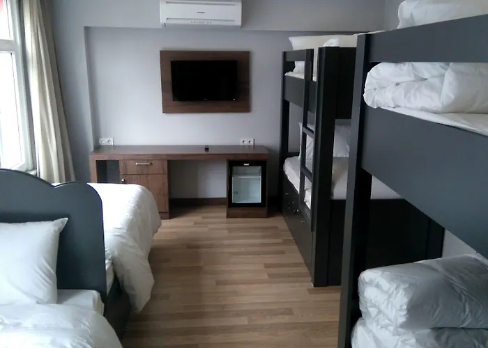 Hostel Cheers Lighthouse